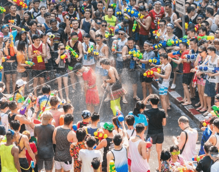 lễ hội té nước songkran - du lịch thái lan 2023