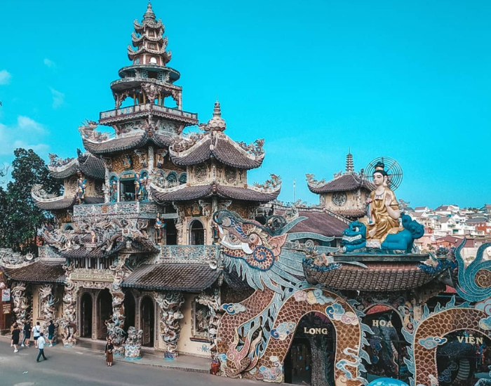 địa điểm du lịch đà LẠT - chùa linh phước