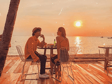 Top 5 quán bar Phú Quốc view biển dành cho bạn chill hết nấc Top 5 quán bar Phú Quốc view biển dành cho bạn chill hết nấc