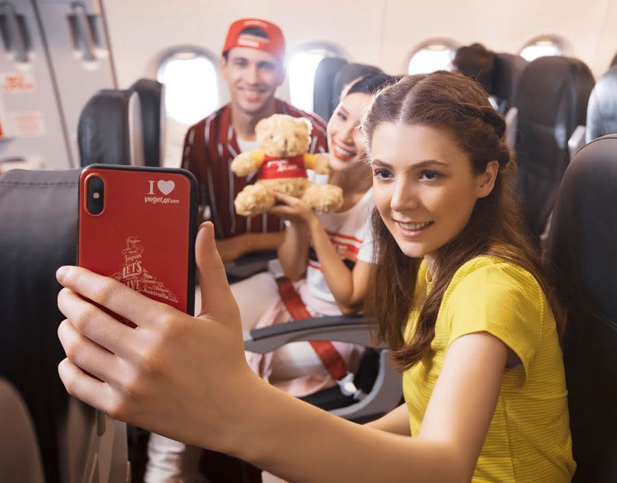 Chào thu vàng cùng triệu vé Vietjet chỉ 10.000 đồng Chào thu vàng cùng triệu vé Vietjet chỉ 10.000 đồng