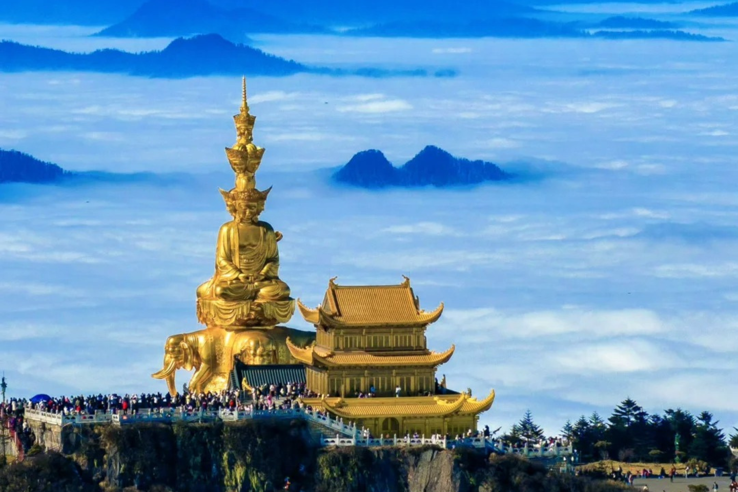 Trung Quốc: Tour Trùng Khánh - Thành Đô - Nga Mi Sơn - Lạc Sơn - Cửu Trại Câu