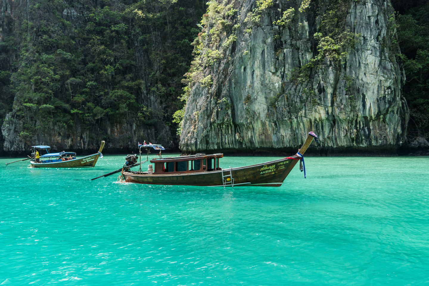 Thái Lan: Thiên đường biển Phuket - Đảo Phi Phi